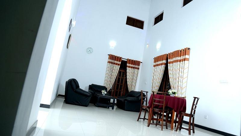 Grand Hilton Hotel Negombo Eksteriør bilde