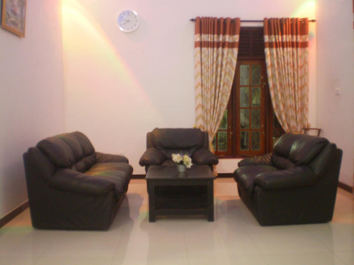 Grand Hilton Hotel Negombo Eksteriør bilde